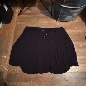 Black skirt size 6x